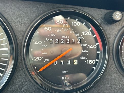 Used 1989 Porsche 911 Speedster RWD image 20
