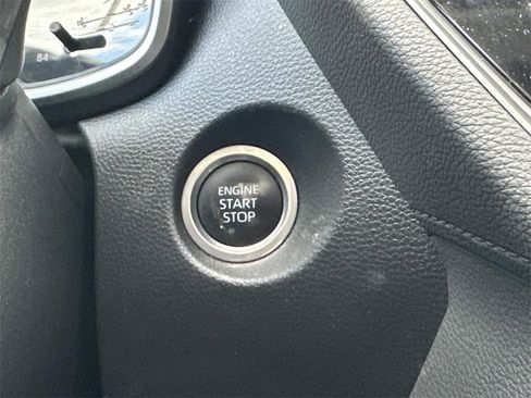 Certified 2023 Toyota Corolla Cross XLE w/ Convenience Package image 27
