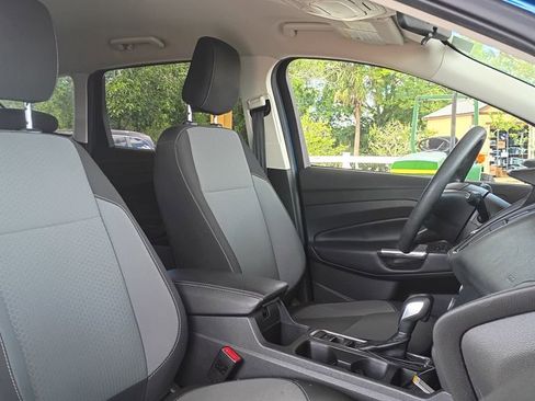 Used 2019 Ford Escape SE AWD/4WD image 5