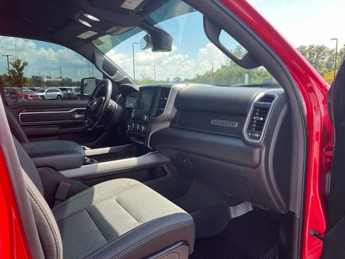 Used 2020 RAM 1500 Big Horn AWD/4WD image 42