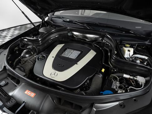 Used 2010 Mercedes-Benz GLK 350 2WD image 44