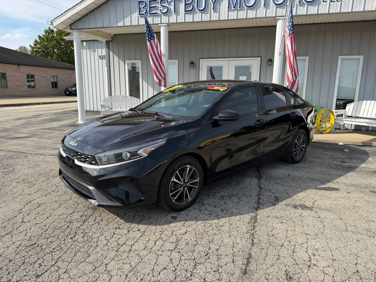Used 2022 Kia Forte LXS FWD image 24