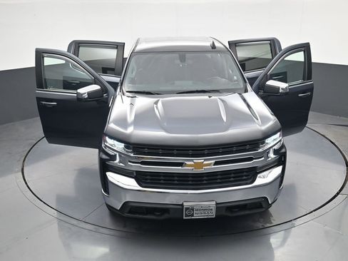 Used 2021 Chevrolet Silverado 1500 LT image 34