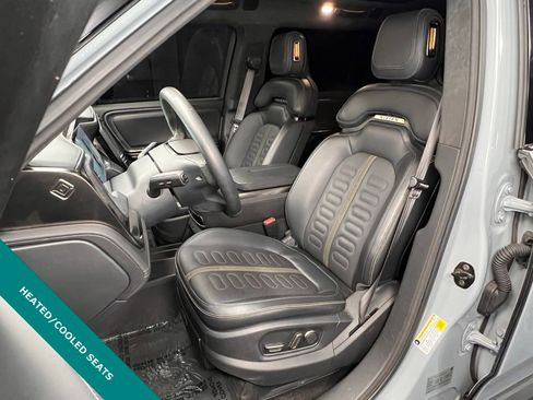 Used 2024 Rivian R1S Adventure image 3