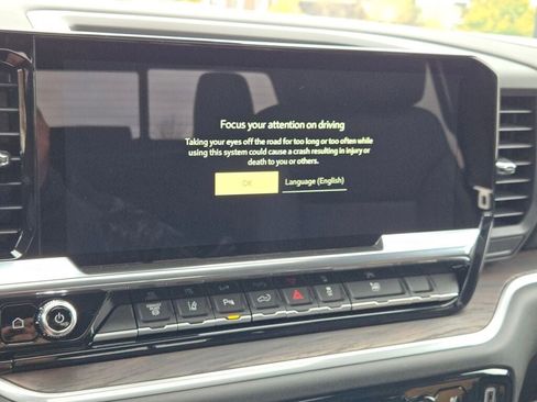 New 2026 GMC Sierra 3500 SLT w/ SLT Premium Package image 27