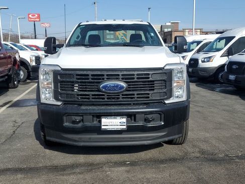 New 2026 Ford F550 4x4 Regular Cab Super Duty image 4