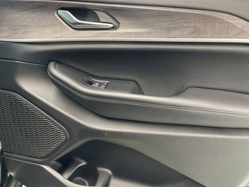 Used 2023 Jeep Grand Cherokee Limited w/ Trailer Tow Prep Group (B) image 30