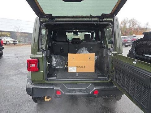 Used 2023 Jeep Wrangler Unlimited Rubicon 392 image 6