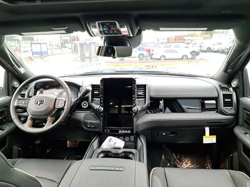 New 2026 RAM 3500 Limited image 18