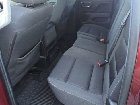 Used 2017 GMC Sierra 1500 SLE w/ SLE Value Package AWD/4WD image 8