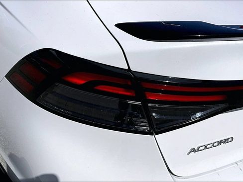 Used 2025 Honda Accord Sport image 23
