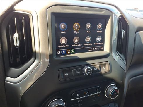 Used 2024 Chevrolet Silverado 1500 Custom Trail Boss w/ LPO, Dark Essentials Package image 27