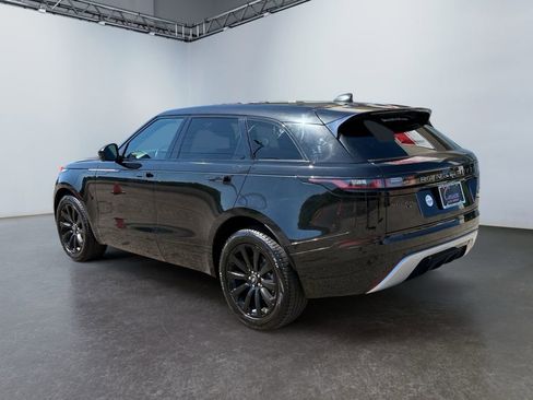 Used 2021 Land Rover Range Rover Velar R-Dynamic S image 7