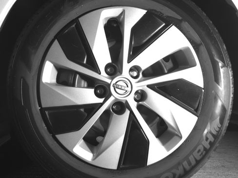 Used 2023 Nissan Altima 2.5 S FWD image 14