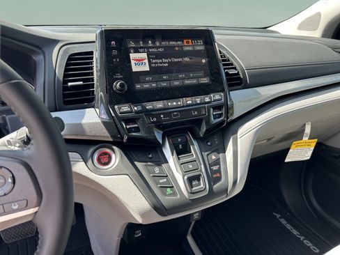 Used 2024 Honda Odyssey EX-L image 13