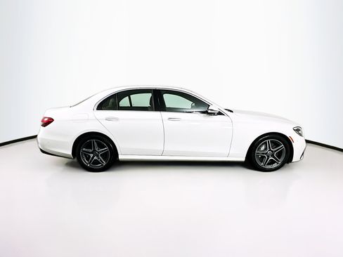 Used 2021 Mercedes-Benz E 350 4MATIC Sedan image 10