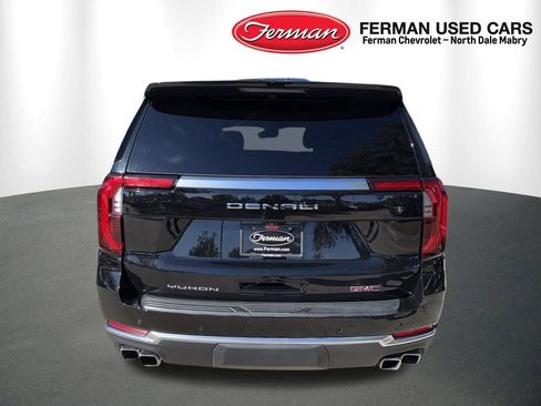 Used 2025 GMC Yukon Denali image 8