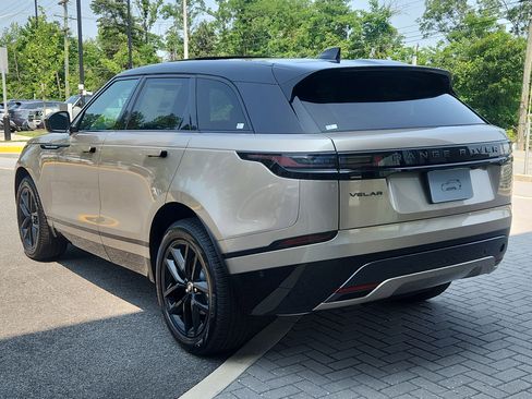Certified 2026 Land Rover Range Rover Velar Dynamic SE image 11