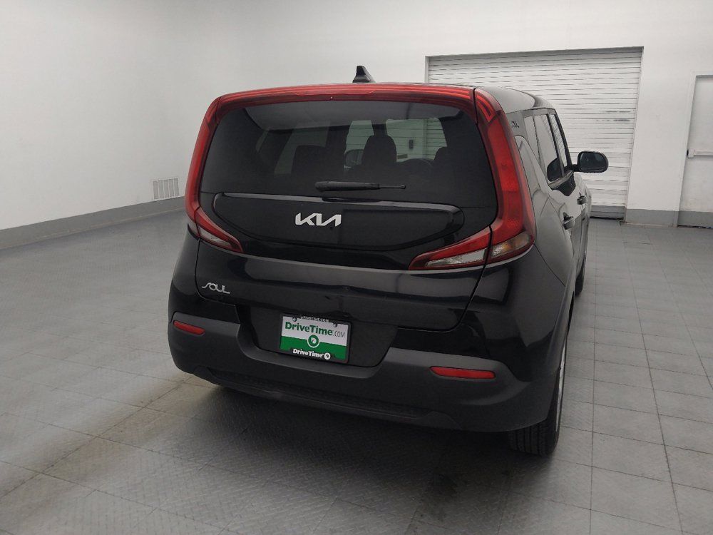 Used 2022 Kia Soul LX FWD image 7