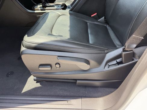 Used 2020 GMC Canyon SLT RWD image 27