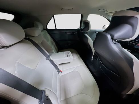 Certified 2023 Kia Niro EX image 26