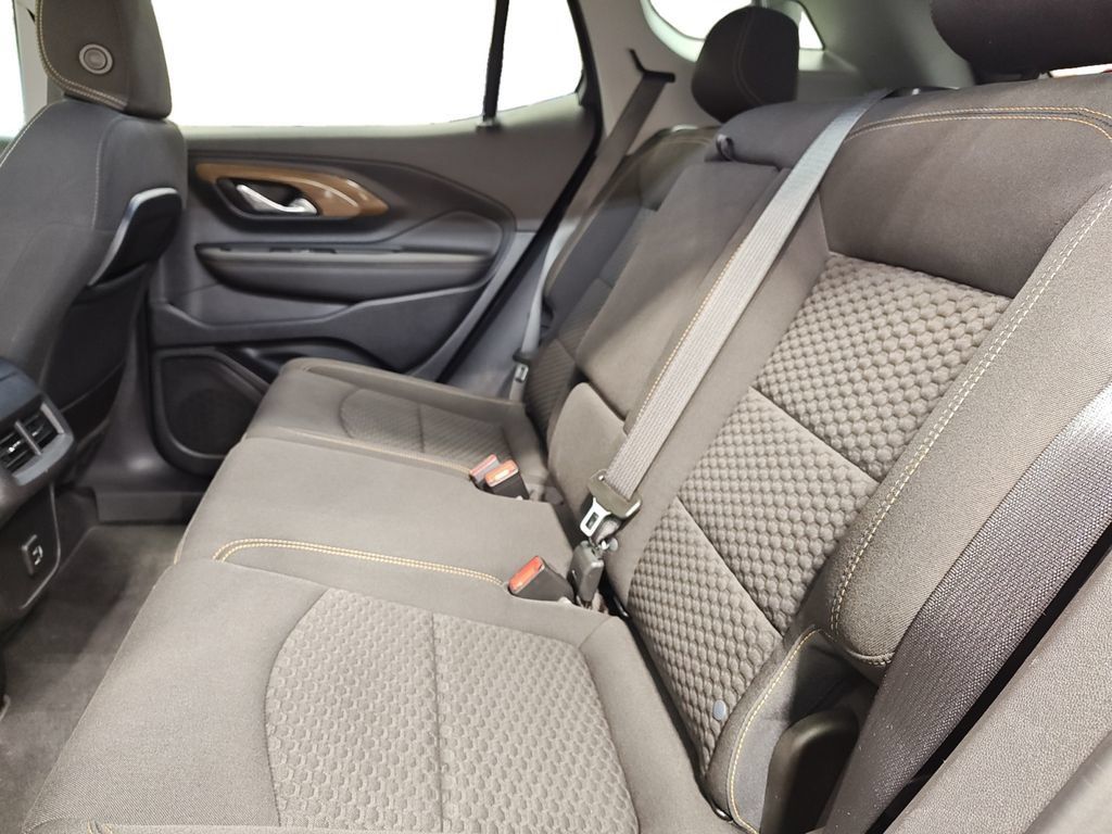Used 2021 GMC Terrain SLE w/ Driver Convenience Package AWD/4WD image 13