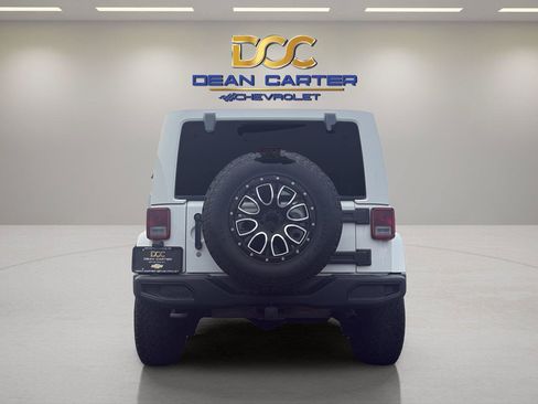 Used 2018 Jeep Wrangler Unlimited Sport AWD/4WD image 4