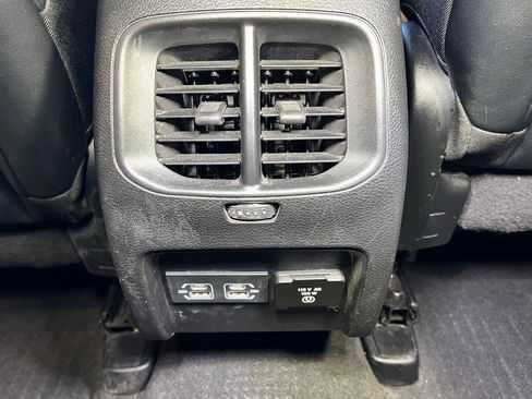 Used 2022 Jeep Cherokee Latitude Lux w/ Sun & Sound Group image 49