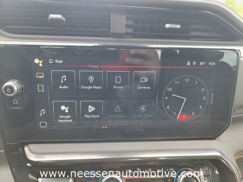 Used 2024 GMC Sierra 1500 AT4 w/ Technology Package image 23