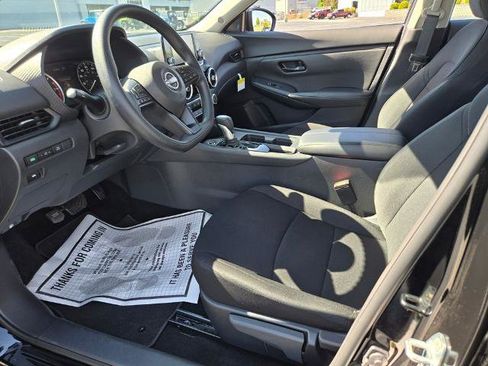 Certified 2025 Nissan Sentra S FWD image 7