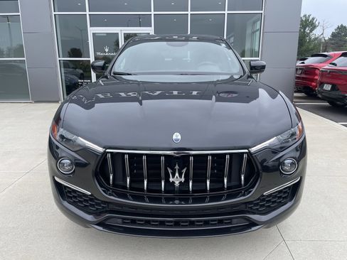Used 2022 Maserati Levante GT image 4