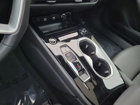 New 2026 Audi A6 Premium Plus AWD/4WD image 25