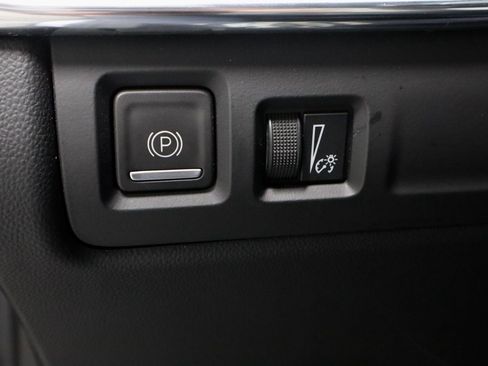 Used 2023 Cadillac XT4 Premium Luxury image 26