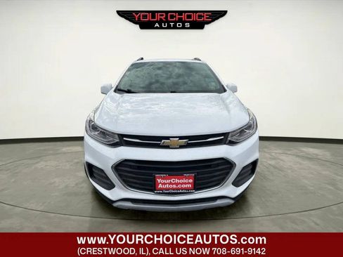 Used 2017 Chevrolet Trax LT w/ LT Convenience Package AWD/4WD image 8