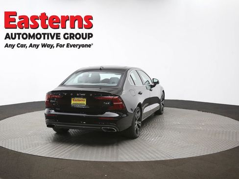 Used 2019 Volvo S60 T6 Inscription image 40