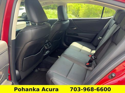 Used 2024 Lexus ES 350 w/ Premium Package FWD image 27