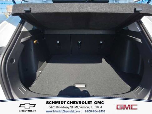 New 2026 Chevrolet Trax LT w/ LT Convenience Package FWD image 9