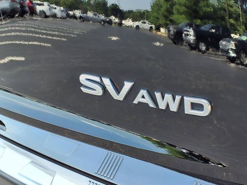 Used 2021 Nissan Rogue SV AWD/4WD image 29
