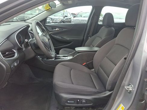 Used 2023 Chevrolet Malibu LT FWD image 13