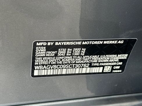 Certified 2025 BMW M850i xDrive w/ M Sport Professional Package image 40