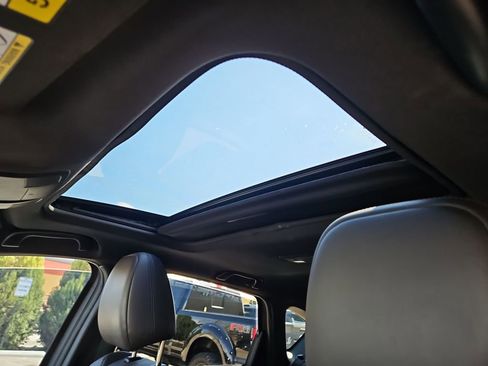 Used 2023 MAZDA CX-5 Signature image 21