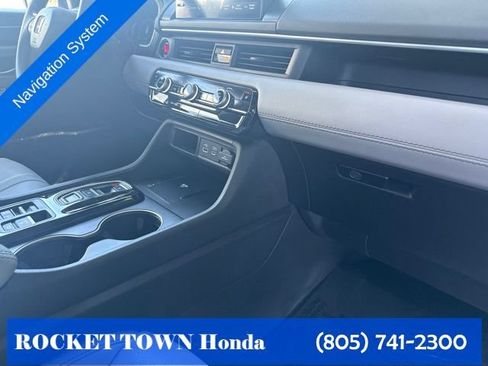 Used 2023 Honda Pilot Touring image 17