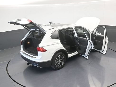 Used 2019 Volkswagen Tiguan SEL image 70