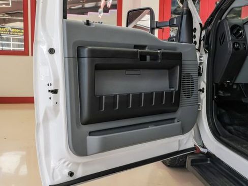 Used 2015 Ford F350 XL w/ Power Equipment Group image 35