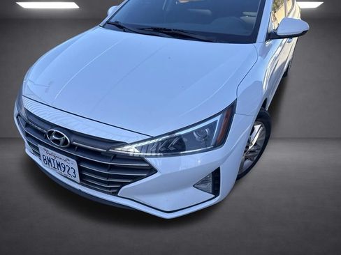 Used 2020 Hyundai Elantra SEL w/ Cargo Package (C1) FWD image 4