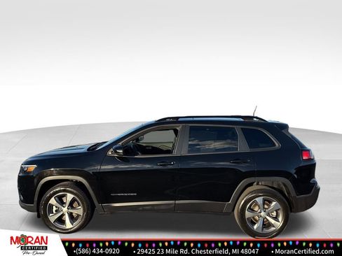 Used 2022 Jeep Cherokee Limited image 2