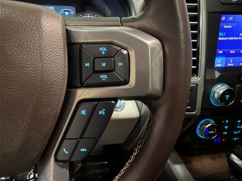 Certified 2019 Ford F150 Limited w/ Trailer Tow Package AWD/4WD image 20