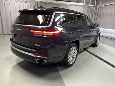 Used 2024 Jeep Grand Cherokee L Summit w/ Luxury Tech Group V image 7