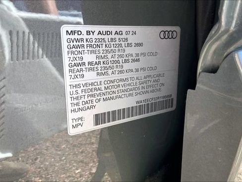 Used 2024 Audi Q3 2.0T Premium Plus AWD/4WD image 34
