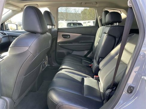 Used 2024 Nissan Murano SL image 13